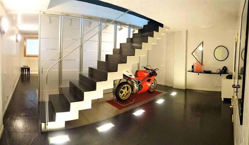 Prestigiosa Villa con piscina,palestra,campi tennis,calcio Brembate di Sopra