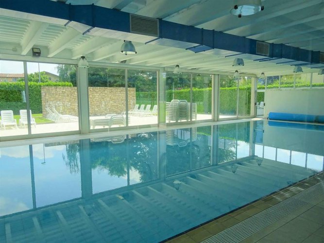 Prestigiosa Villa con piscina,palestra,campi tennis,calcio Brembate di Sopra