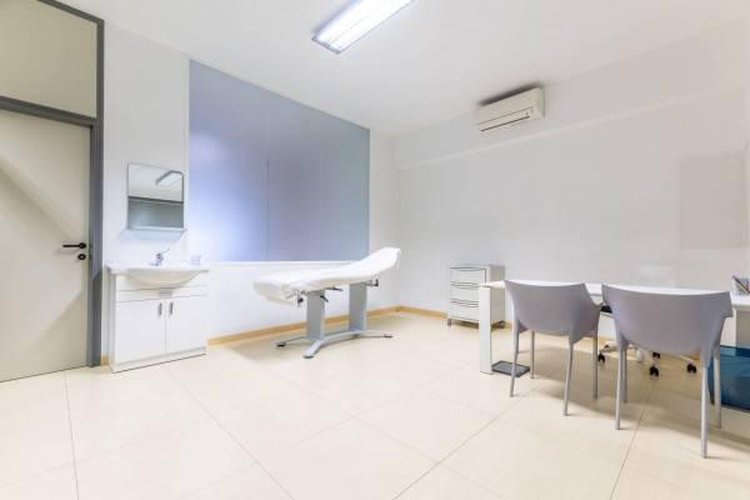 Negozio ideale ad uso studio medico Bergamo