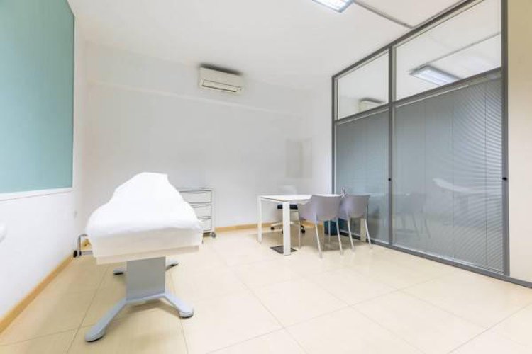 Negozio ideale ad uso studio medico Bergamo