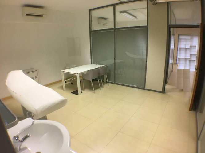 Negozio ideale ad uso studio medico Bergamo