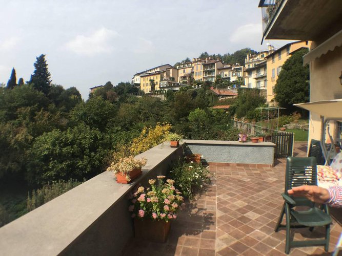 Elegante appartamento di 275mq in casa d'epoca Bergamo