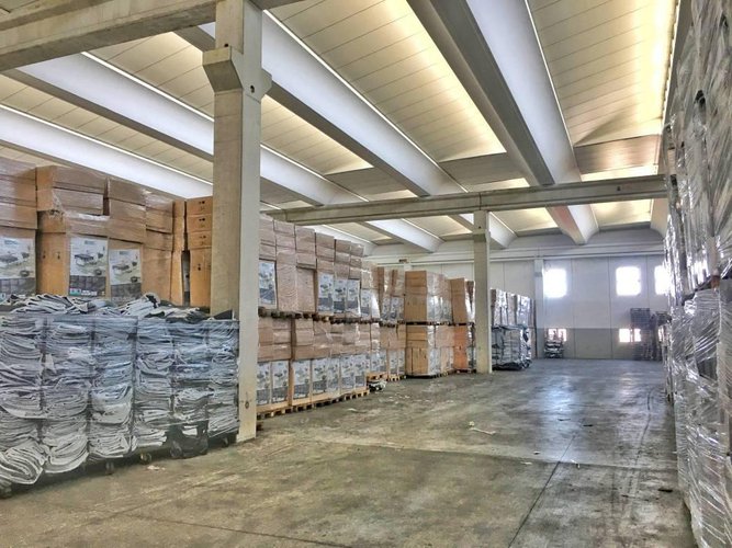 Capannone di 4.300mq con area esterna ottimo prezzo Treviolo