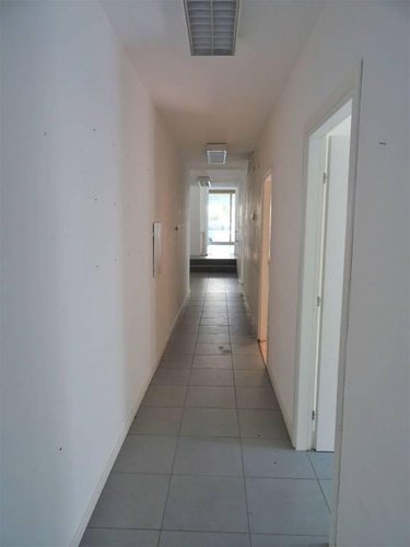 Negozio ufficio di 300mq fronte strada Bergamo