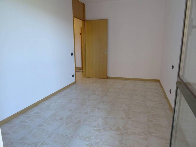 QUADRILOCALE 120mq nel complesso il triangolo Bergamo