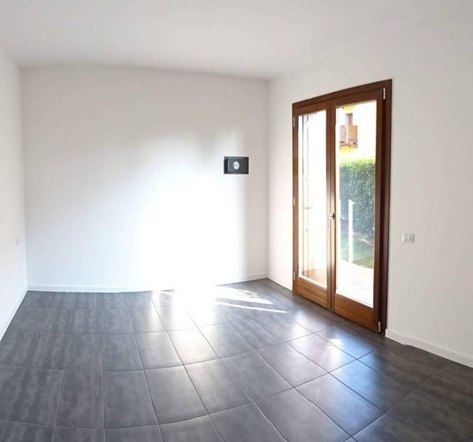 Brusaporto NUOVO TRILOCALE CON GIARDINO PRIVATO DI 150MQ Brusaporto