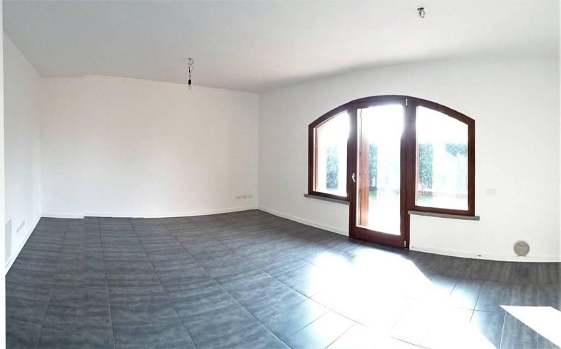 Brusaporto NUOVO TRILOCALE CON GIARDINO PRIVATO DI 150MQ Brusaporto