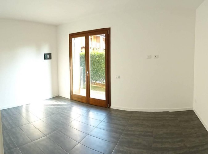 Brusaporto NUOVO TRILOCALE CON GIARDINO PRIVATO DI 150MQ Brusaporto