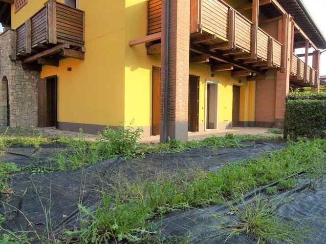 Brusaporto NUOVO IN RESIDENCE, VILLA A SCHIERA Brusaporto