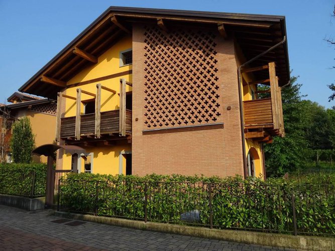 Brusaporto NUOVO IN RESIDENCE, VILLA A SCHIERA Brusaporto