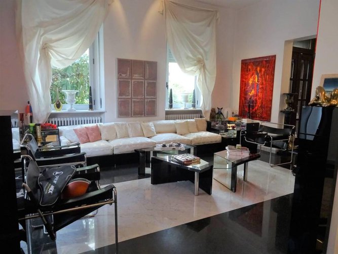 Villa singola post libetry nel cuore di Bergamo Bergamo