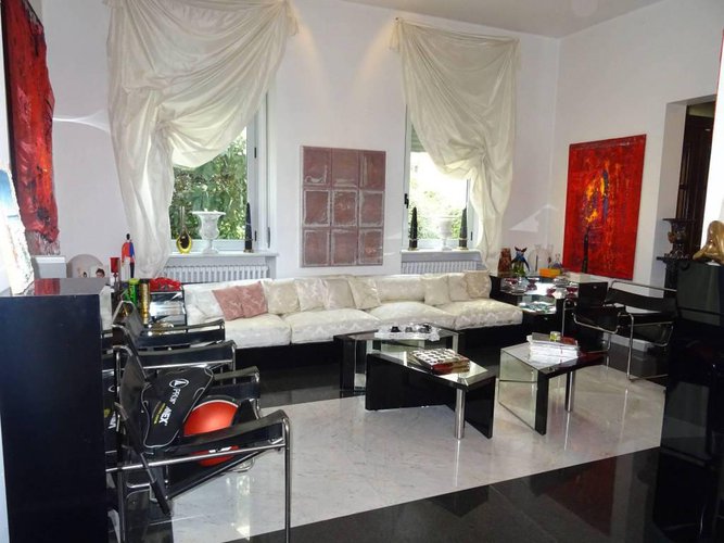 Villa singola post libetry nel cuore di Bergamo Bergamo