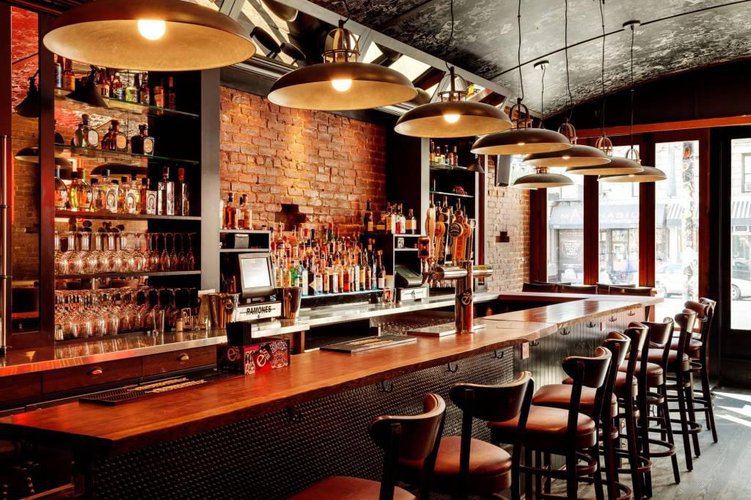 Negozio 1.000mq con unica vetrata di 30 ml frontestrada Ponte San Pietro