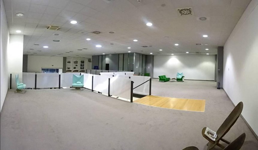 Negozio 1056 Mq Orio Al Serio con visibilità dall'autostrad Orio al Serio