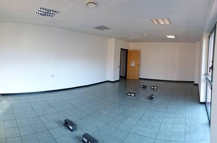 Via Camozzi Ufficio di 460 Mq Bergamo