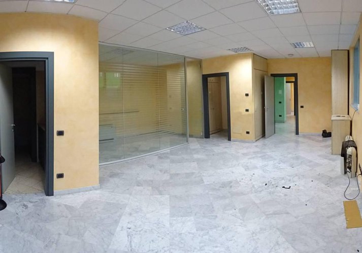 Brembate Ufficio di 300mq senza spese condominiali Presezzo