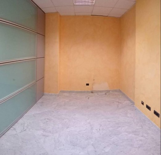 Brembate Ufficio di 300mq senza spese condominiali Presezzo