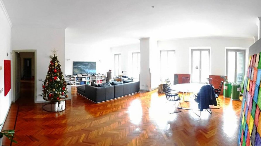 Quadrilocale di 250 mq con posto auto in zona centralissima Bergamo