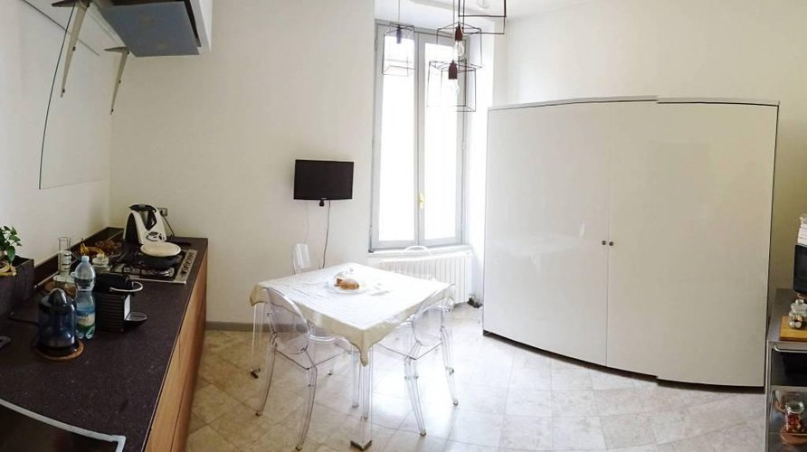 Quadrilocale di 250 mq con posto auto in zona centralissima Bergamo