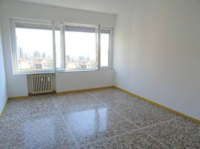 Zona Poste, quadrilocale 120 Mq ristrutturato Bergamo