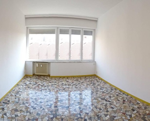 Zona Poste, quadrilocale 120 Mq ristrutturato Bergamo