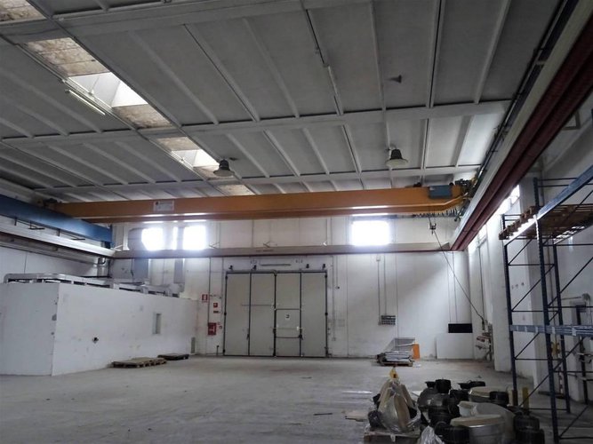 Zona industriale capannone di 4.700mq Lallio