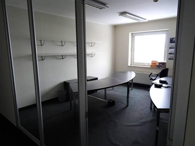 Zona industriale capannone di 4.700mq Lallio