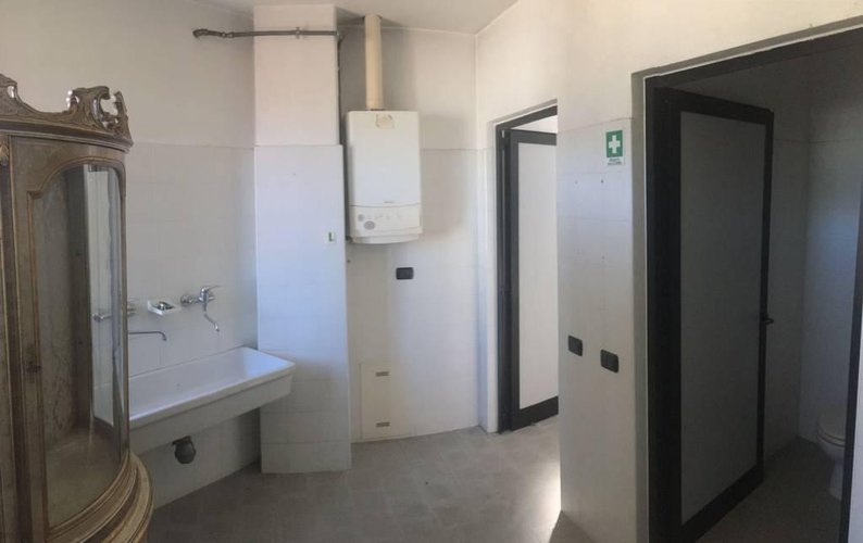 Mapello zona industriale capannone 420mq Mapello