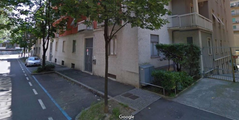 Via Zambianchi ufficio in condivisione. Bergamo