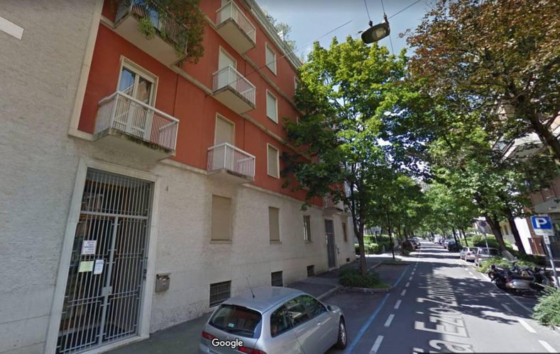 Via Zambianchi ufficio in condivisione. Bergamo