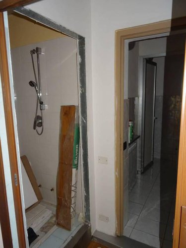 Via Moroni Negozio fronte strada Bergamo