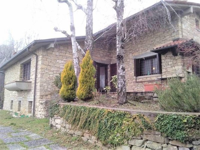 PRESTIGIOSA VILLA SINGOLA NEL PARCO DEI COLLI Bergamo