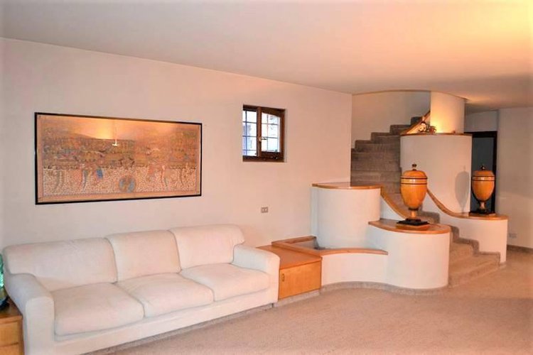 PRESTIGIOSA VILLA SINGOLA NEL PARCO DEI COLLI Bergamo