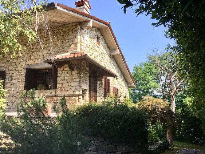 PRESTIGIOSA VILLA SINGOLA NEL PARCO DEI COLLI Bergamo