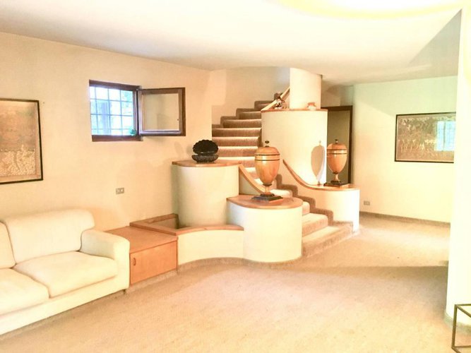 PRESTIGIOSA VILLA SINGOLA NEL PARCO DEI COLLI Bergamo