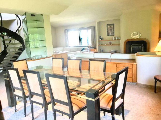 PRESTIGIOSA VILLA SINGOLA NEL PARCO DEI COLLI Bergamo