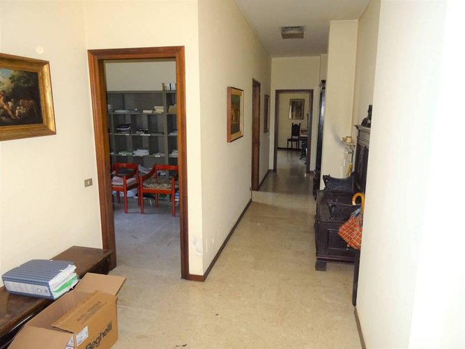 Centralissimo Trilocale 120 mq con posto auto Bergamo