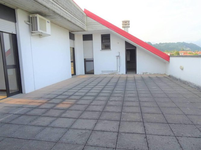 Castelli Calepio ufficio 200mq Castelli Calepio