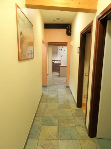 Negozio/Ufficio 330mq Bonate Sotto