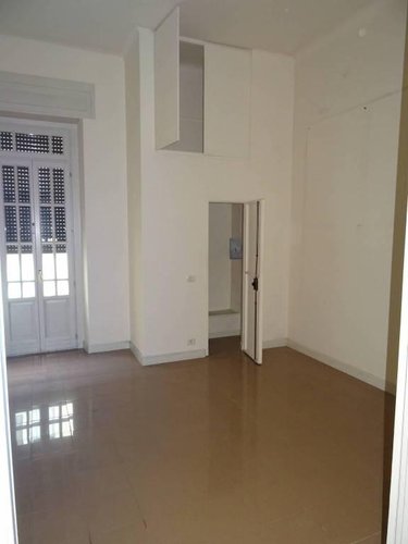 Pentalocale di 277 mq con posto auto in zona centralissima Bergamo