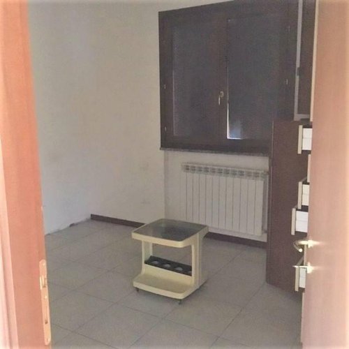 ULTIMO TRILOCALE CON DOPPIO GIARDINO E DOPPIO BOX Fara Olivana con Sola