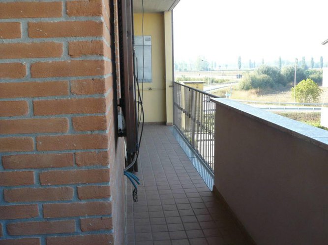 AMPIO BILOCALE LUMINOSO IN ZONA TRANQUILLA Spino d'Adda