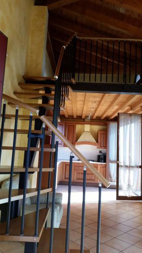 Bellissimo app.to indipendente con 150 mq di giardino!!!! Pontirolo Nuovo