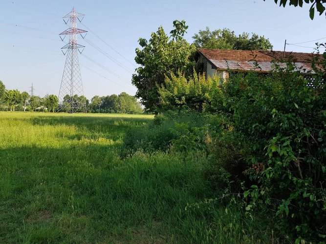 Tipico cascinale con terreno agricolo Fara Gera d'Adda