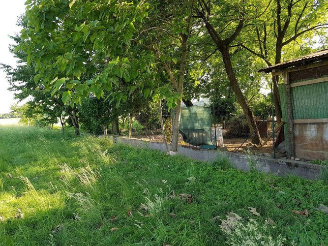 Tipico cascinale con terreno agricolo Fara Gera d'Adda