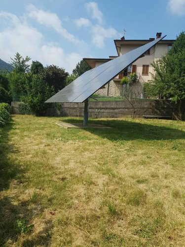 Stabile residenziale e artigianale Albino