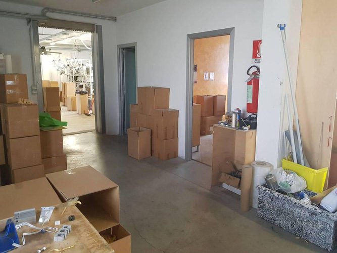 Stabile residenziale e artigianale Albino