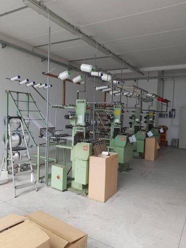 Stabile residenziale e artigianale Albino