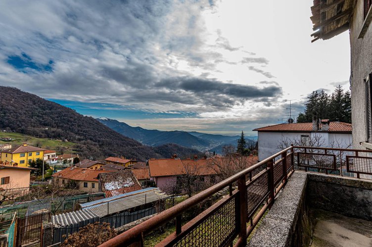 Stabile/Palazzo Nembro