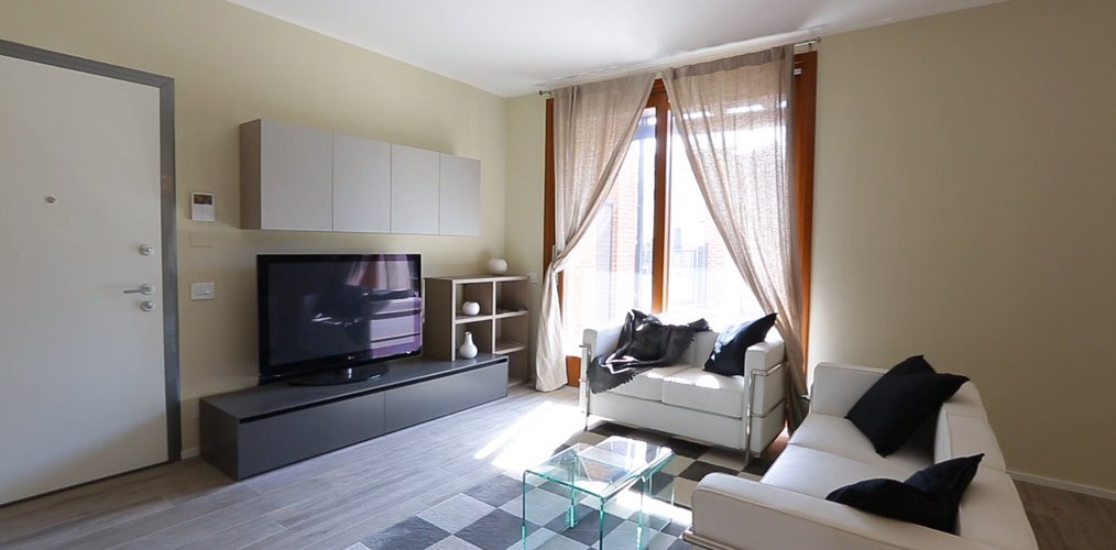 Quadrilocale duplex ultimo piano con terrazzi e cantina Madone